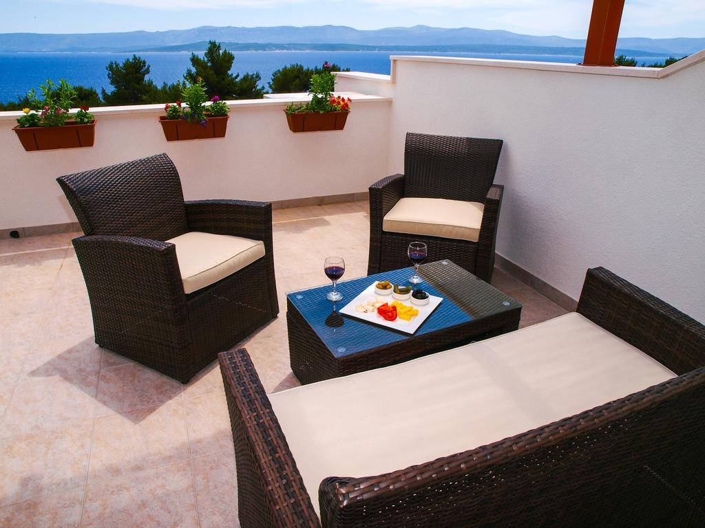 Apartments House Durdica Бол Стая снимка