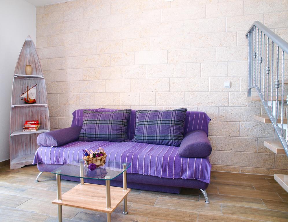 Apartments House Durdica Бол Стая снимка